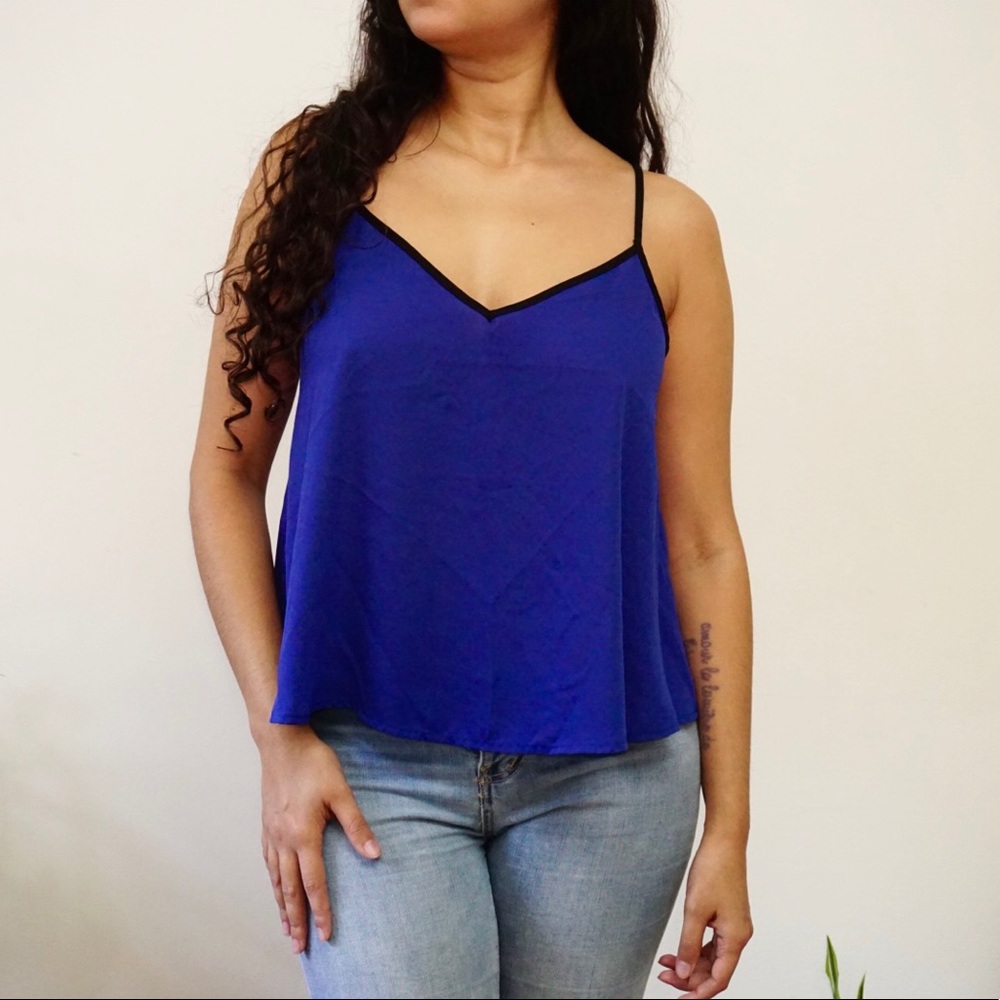 Dark blue strappy top